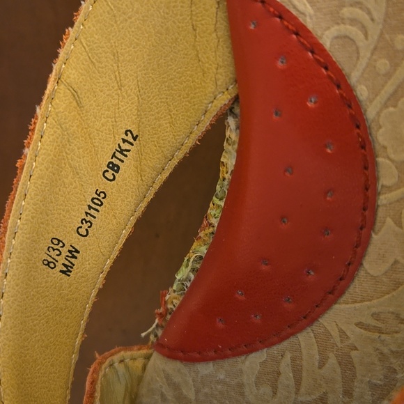 b.o.c. Orange Wedge Sandals - Picture 4 of 5